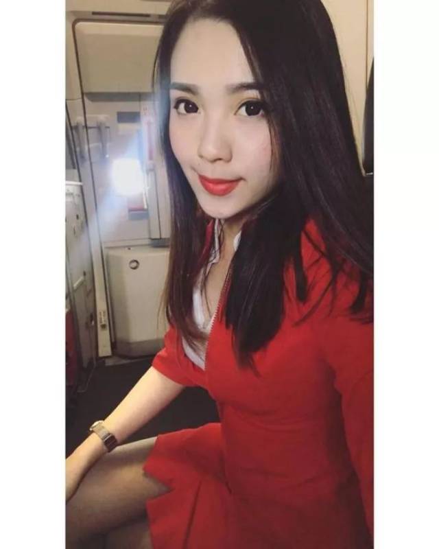 84间房主播跳舞 直播 侦探帽