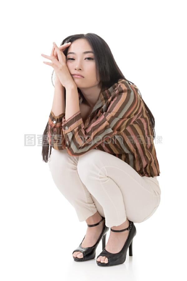 84间房主播跳舞 霓虹低语